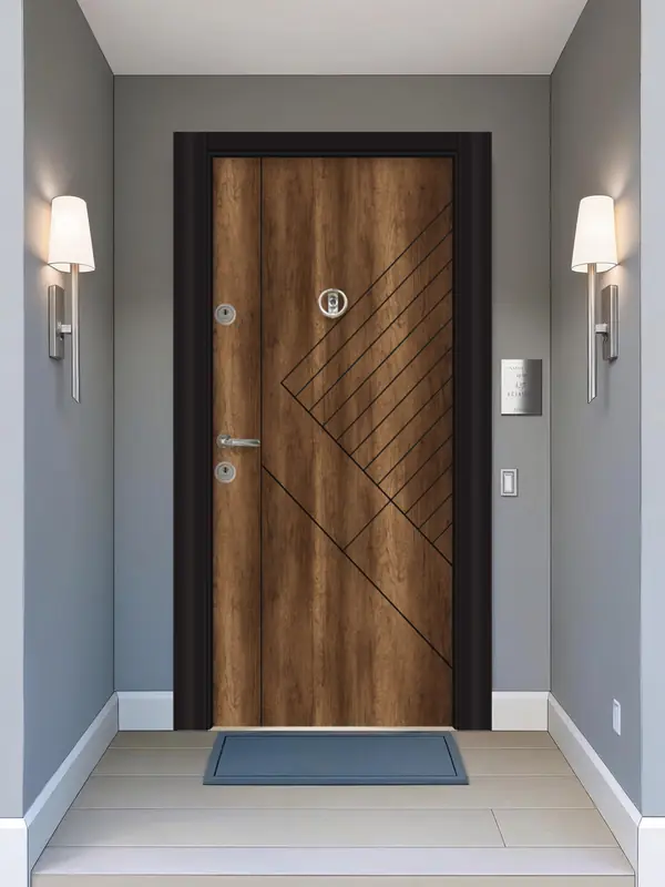 Входна врата Parkdoor 705 - Газез орех 1 Минималистична апартаментна врата с дървесна текстура, заснета на етажна площадка с естествена светлина